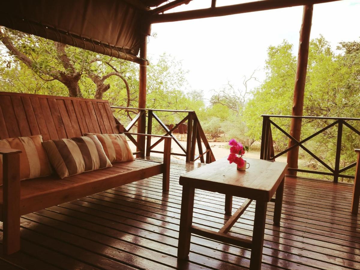 Kelora Bush Camp Hotel Ходспруит Екстериор снимка
